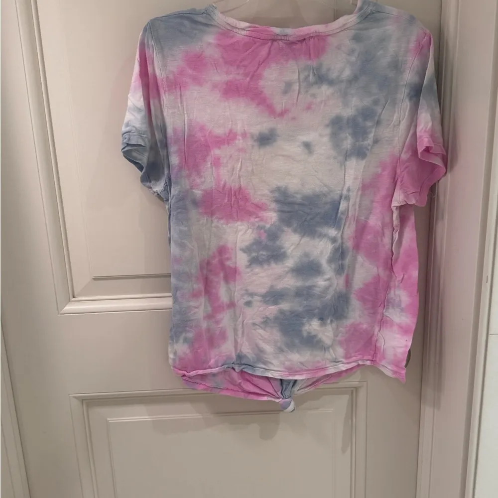 WOMEN'S PERFECT KNOT TIE DYE KNOTTED PULLOVER TOP PINK - Image 5