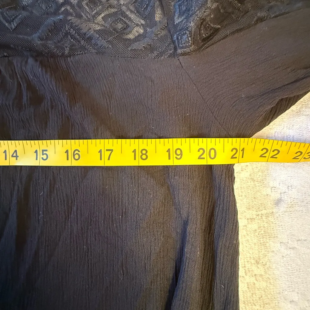 Corvia black Trim Blouse Size 2X - Image 3