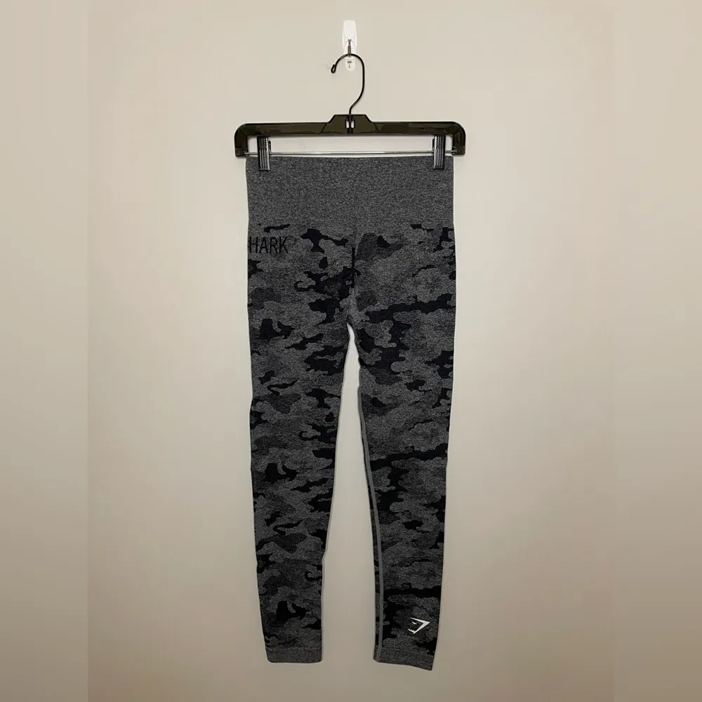 Gymshark Adapt Seamless Camo Leggings, Black/Gray, Size S, NWOT - Image 5