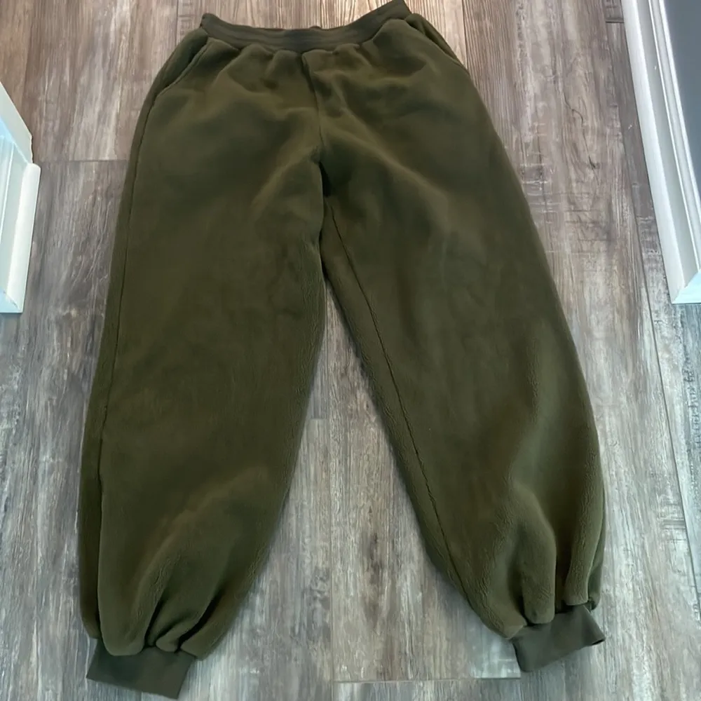 NAP Fuzzy Bear Joggers Dark Sage Green Size M - Image 7