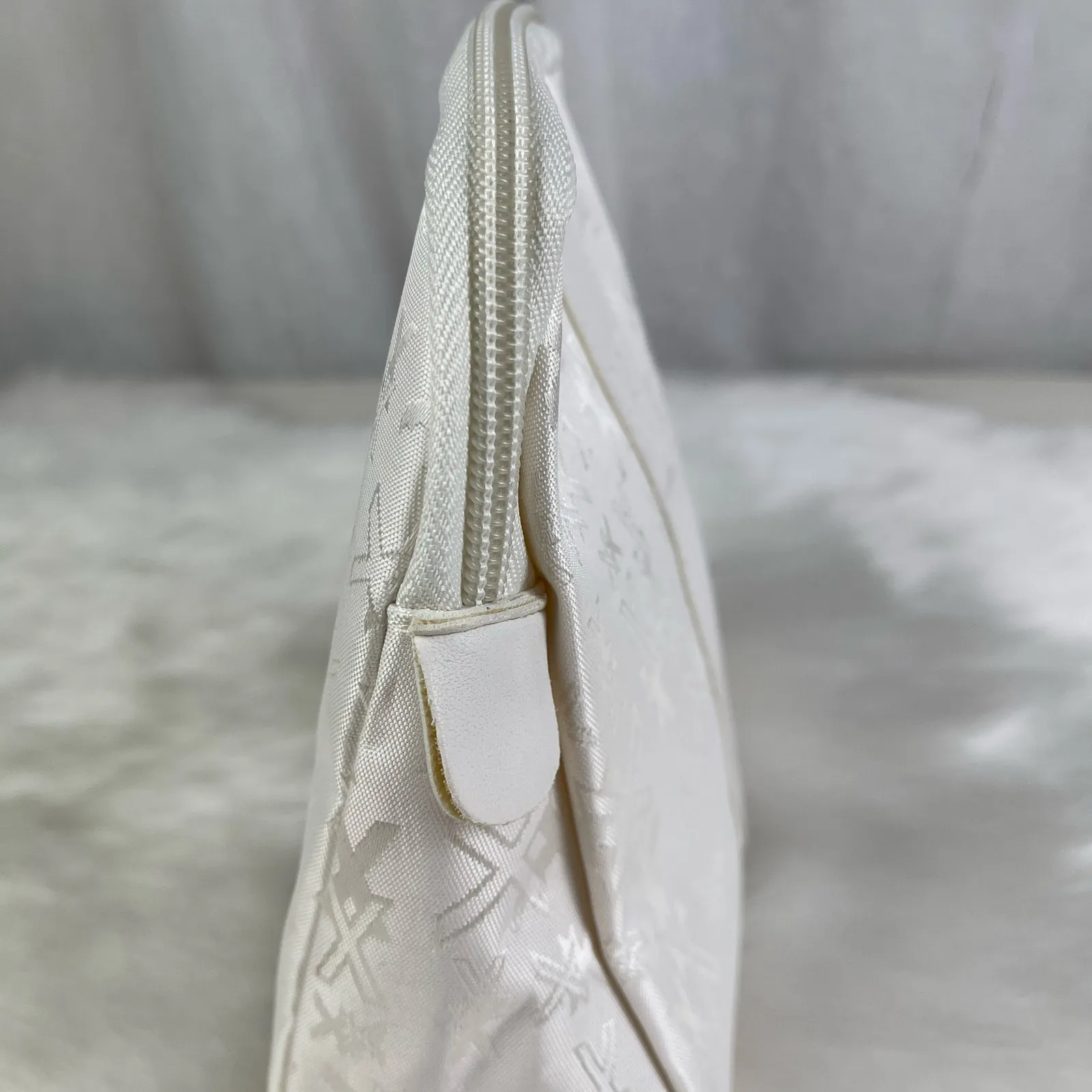 VTG Pearl White Nexxus XX Makeup Bag Travel Zipper Cosmetic Pouch NWOT - Image 6