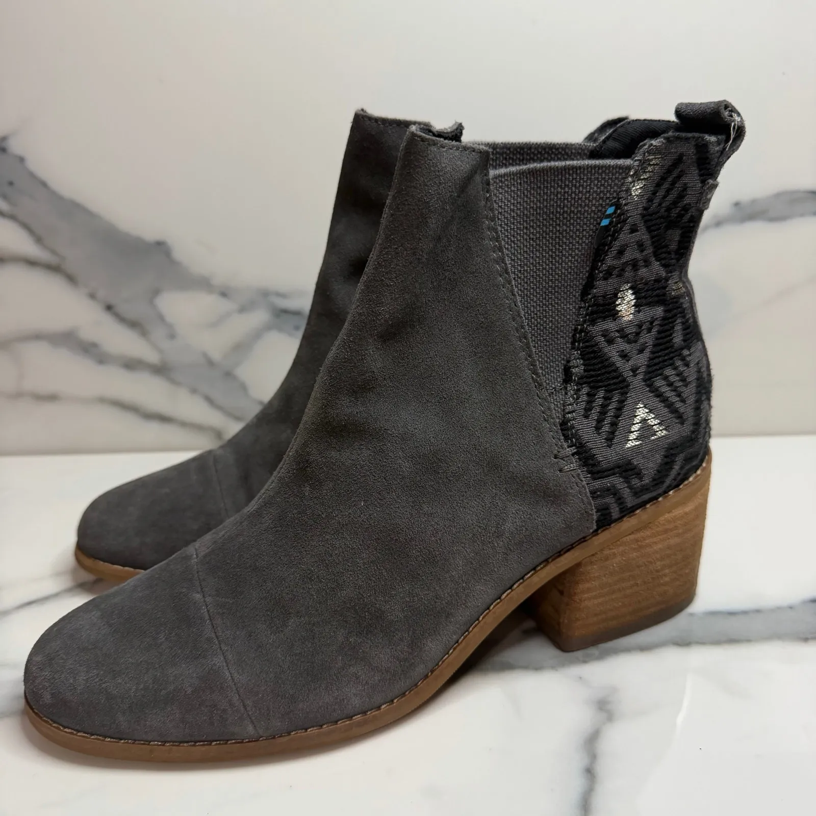 TOMS Womens Gray Suede Metallic Jacquard Esme Boots Sz 9.5 Chelsea Festival Boho - Image 3