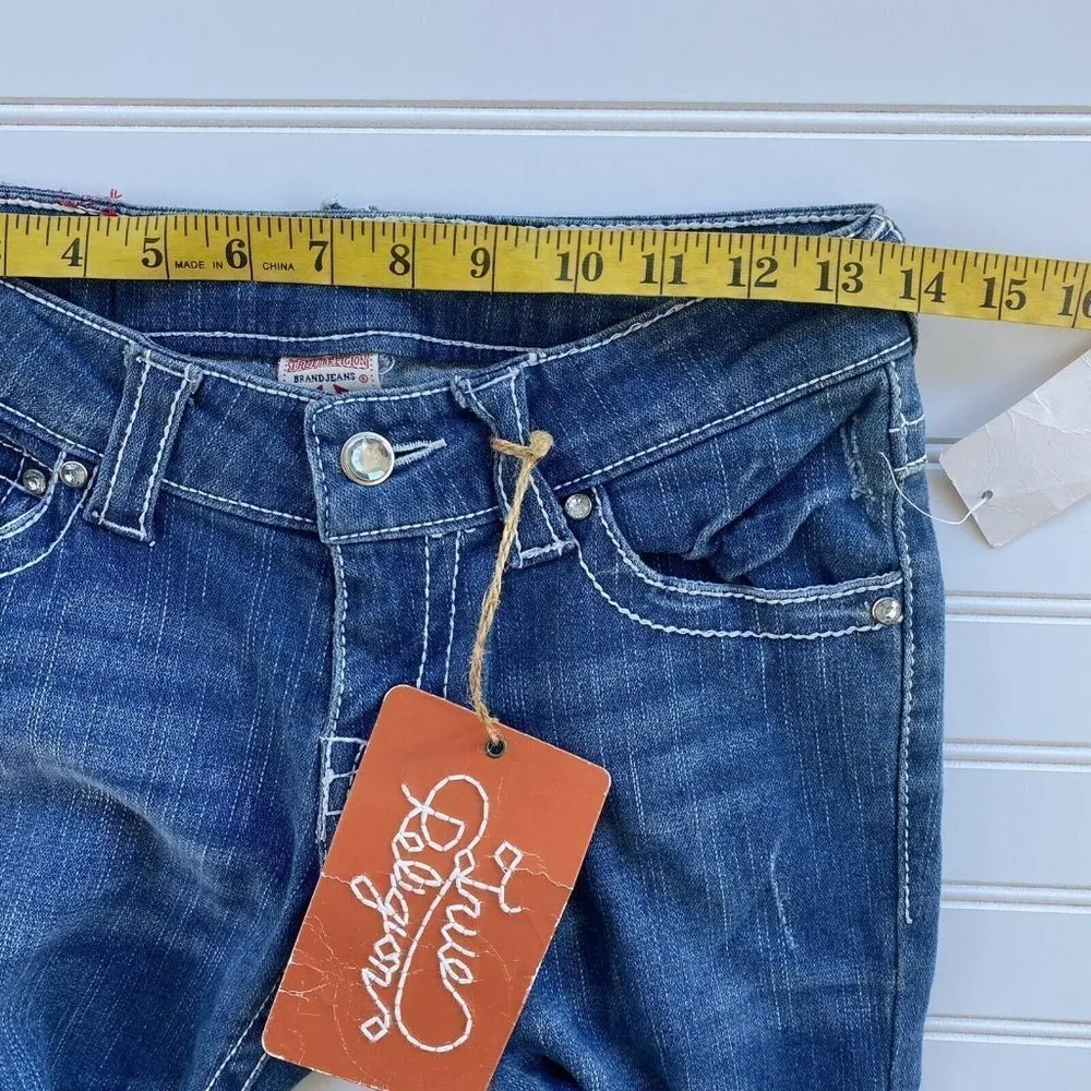 True Religion Jeans 33" Inseam Size 26 NEW - Image 12