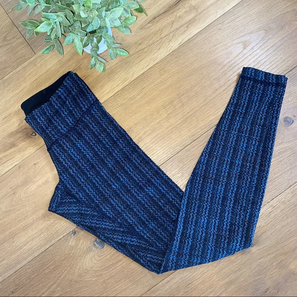 Lululemon Wonder Unders - Image 3