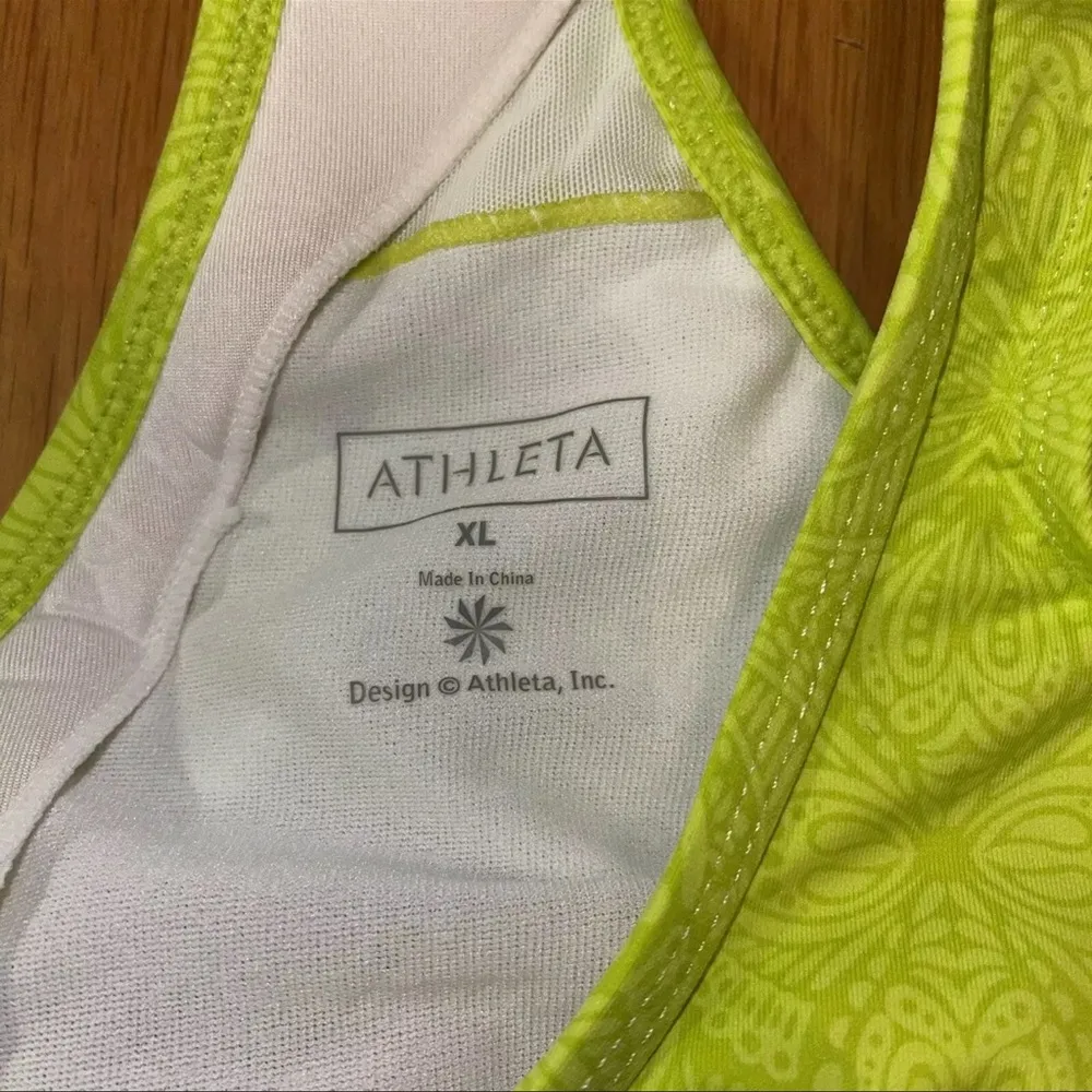 Athleta Printed Energy Tank bright green sleeveless Sz XL athletic work-out - Image 3