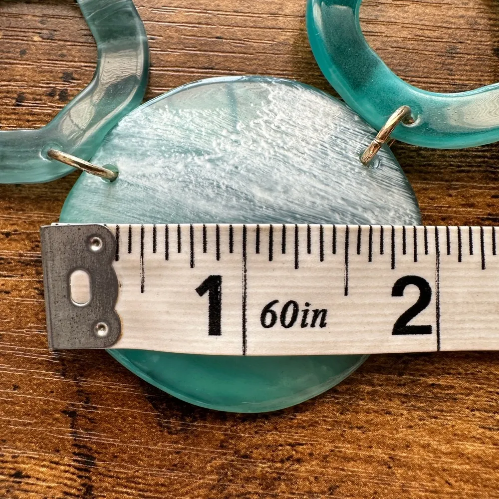 Mother of Pearl Abalone Shell Necklace Blue - Image 4