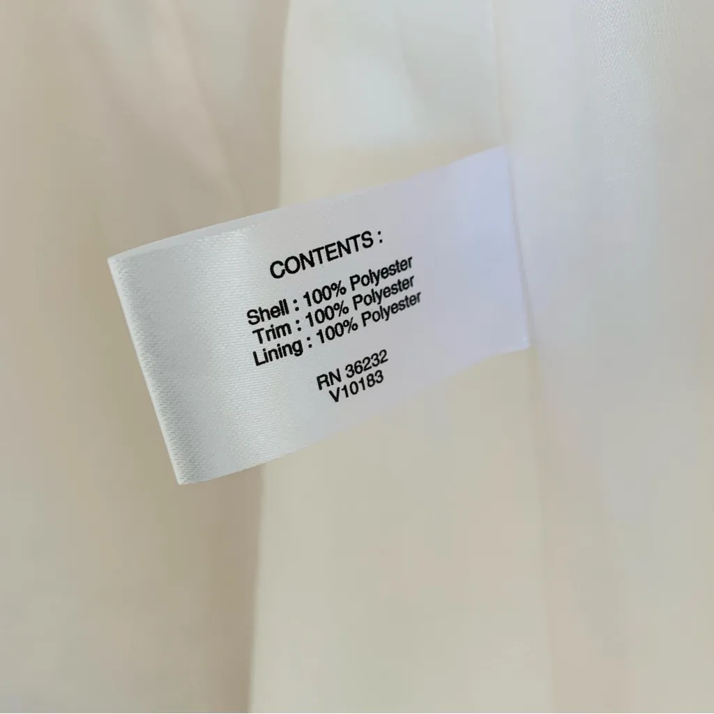 EUC Gallery New York Women’s Off-White Hooded Midweight Raincoat | Size: M - Image 7