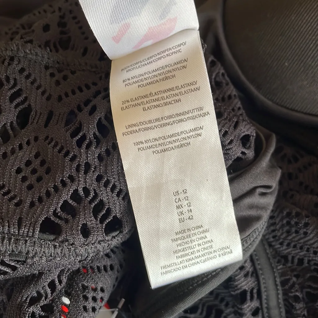 NWT SUN & SEA CROCHET LACE HALTER NECK ONE PIECE SWIMSUITS/ BODYSUIT Black Size 12 - Image 6