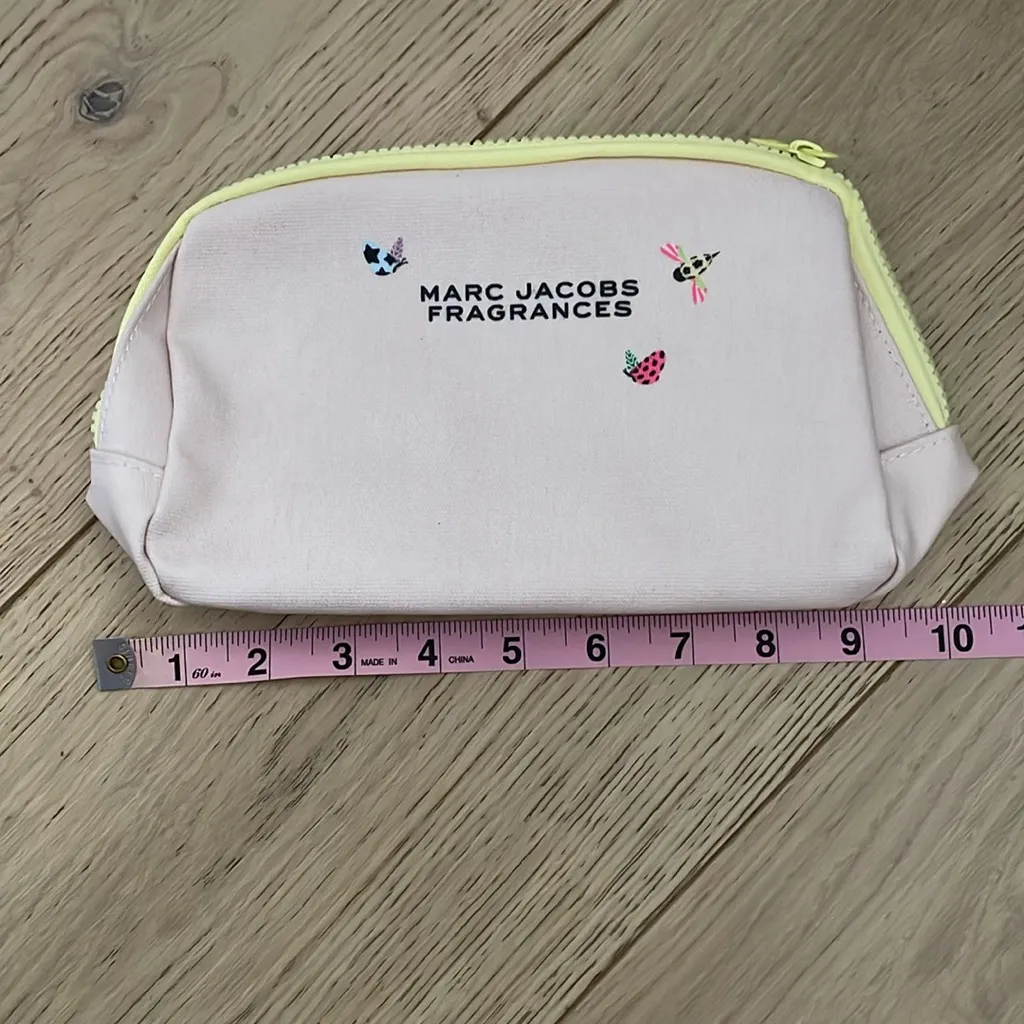Marc Jacobs  Fragrances makeup pouch - Image 4