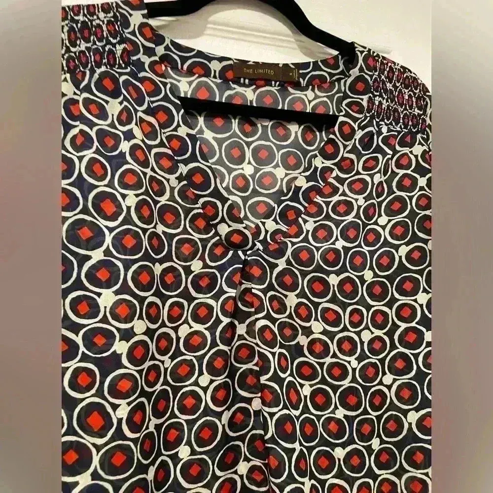 Limited Navy Blue Geometric Sheer V Neck Smock Collar 3/4 Sleeve Blouse Size M - Image 2