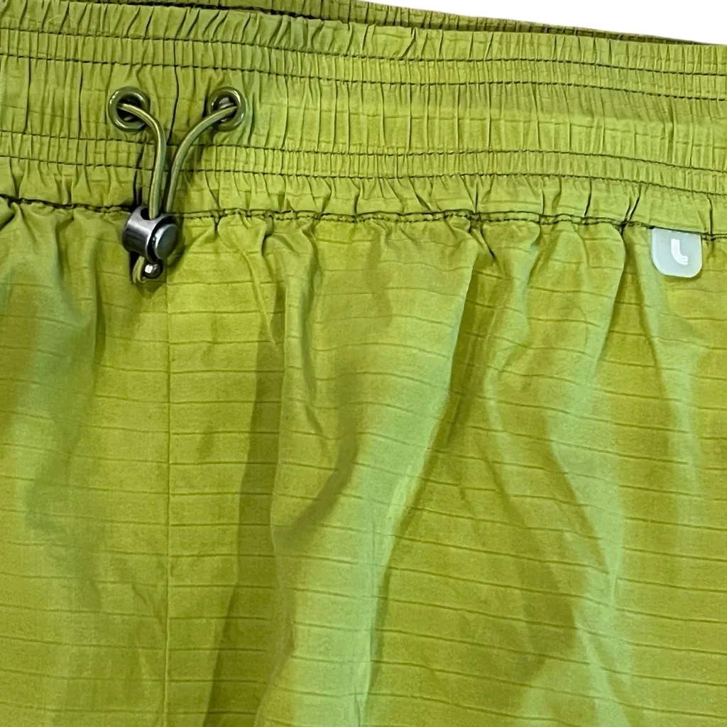 LOLE Wander Active Short Womens Large Green LSW4286 EUC Hiking MSRP $81 A-7 - Image 3