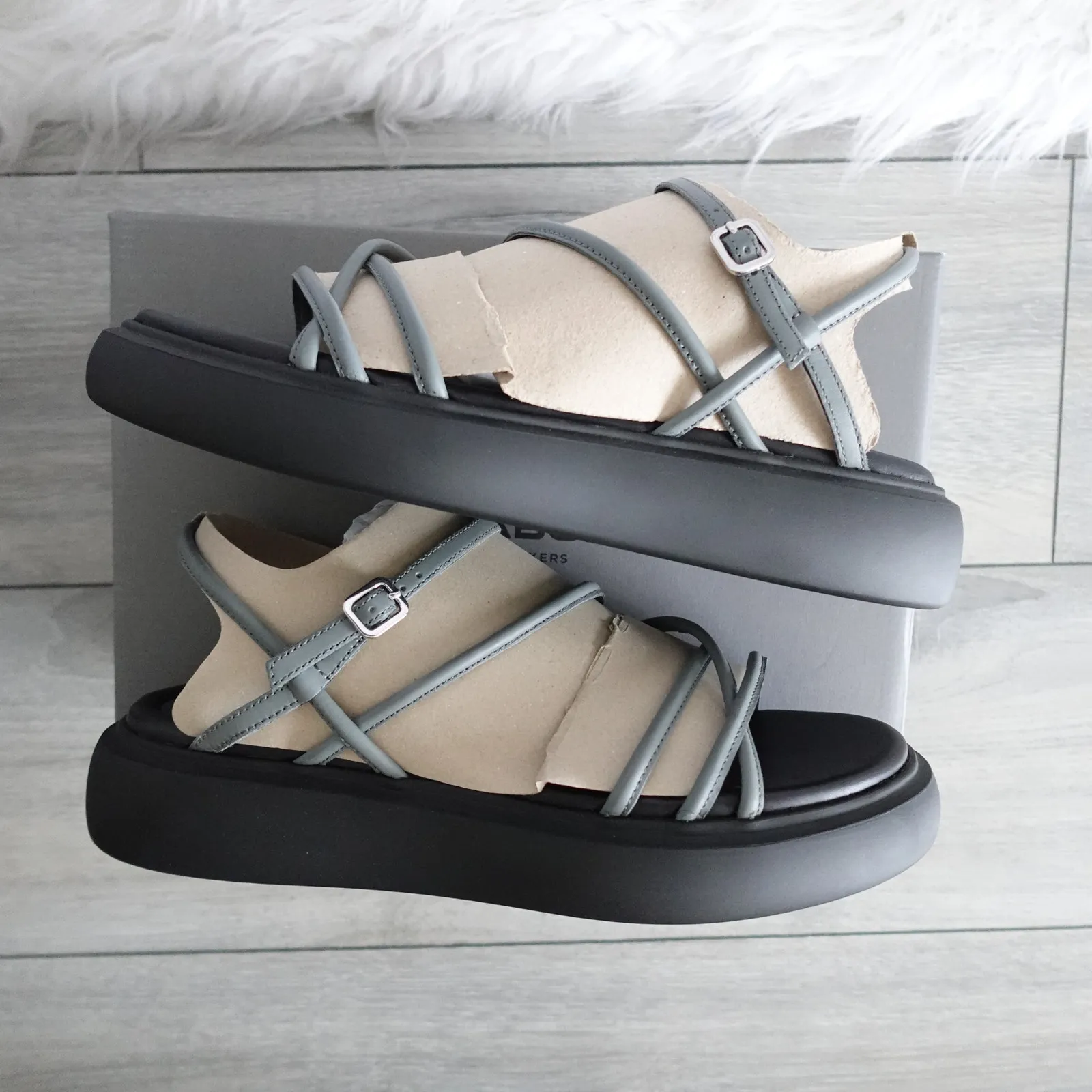 Vagabond Shoemakers Blenda Strappy Sandal in Ash Blue - Image 6
