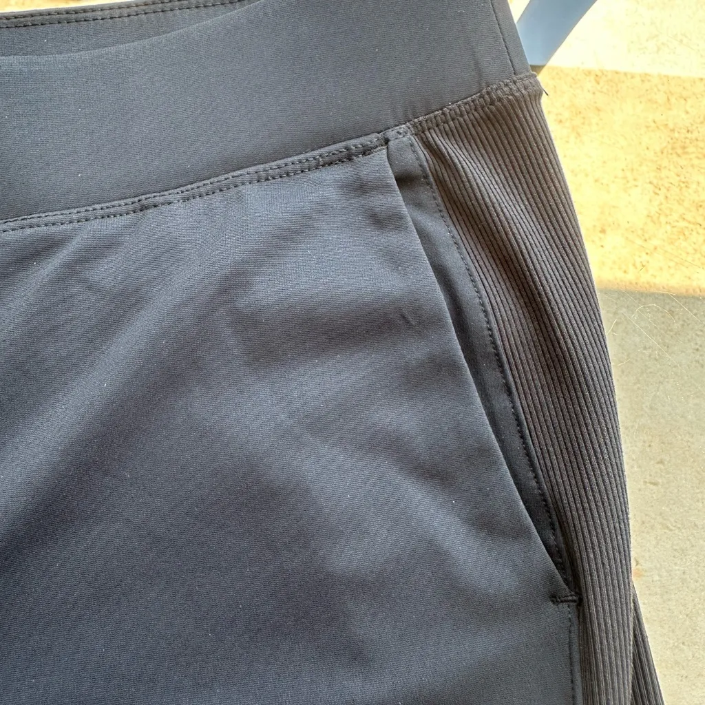 Greg Norman Ribbed Sides Pull On Performance Golf Pants in Black Size XL NWT - Image 5