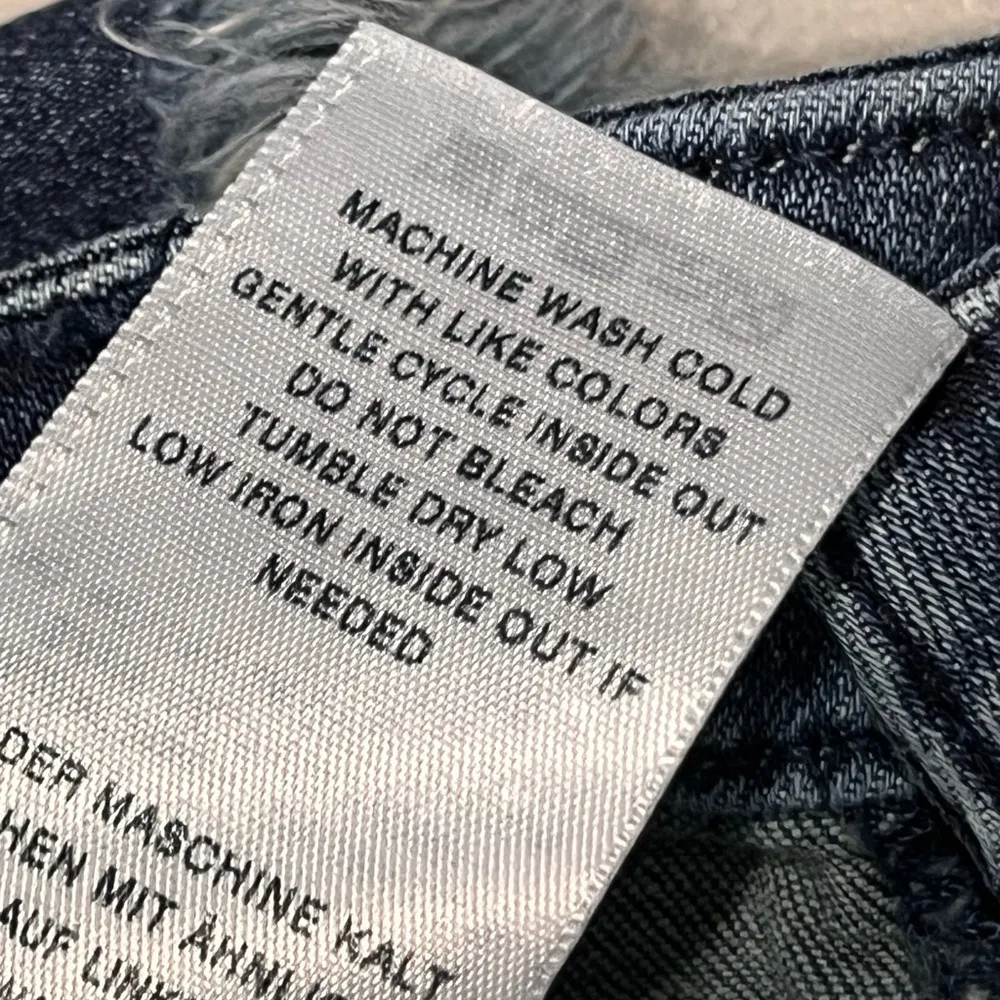 True Religion Emma Low Rise Dark Wash Raw Hem Denim Jean Shorts size 27 - Image 6