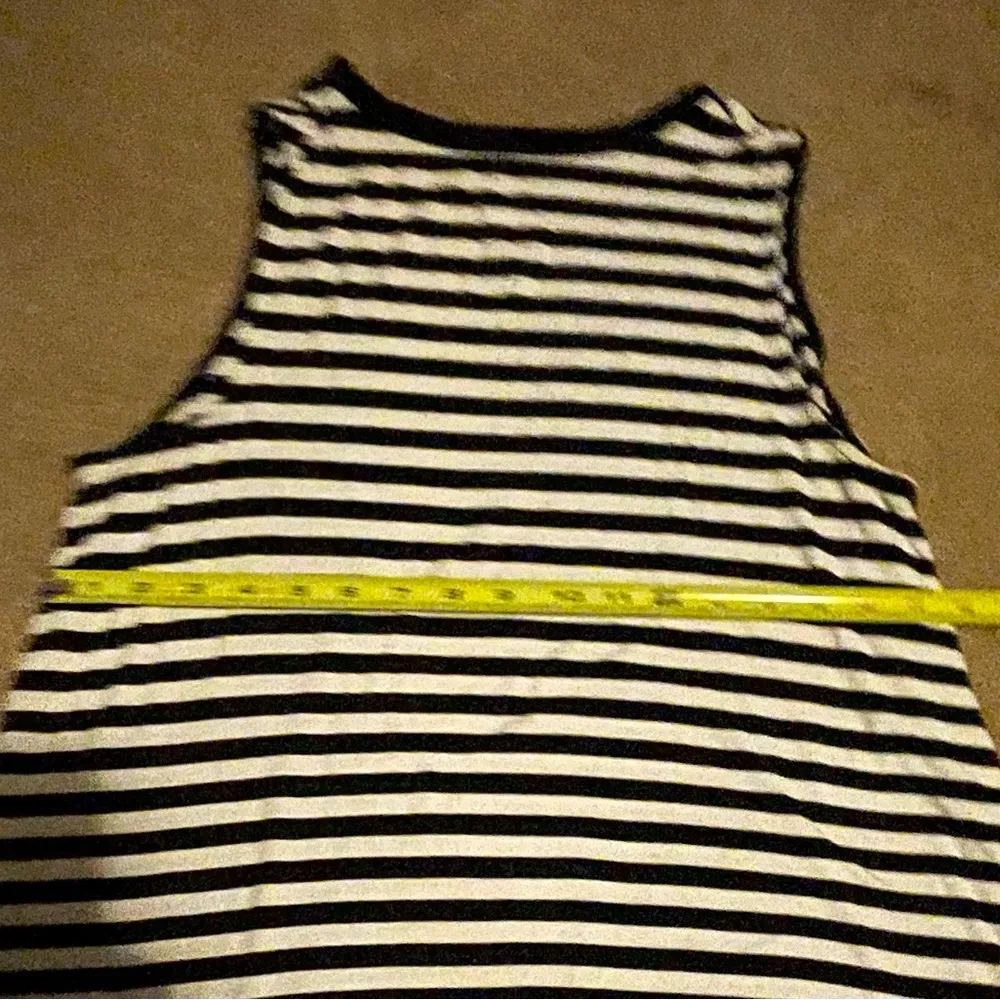 Time and Tru striped black and white sleeveless dress with scoop neck Size Large - Image 11