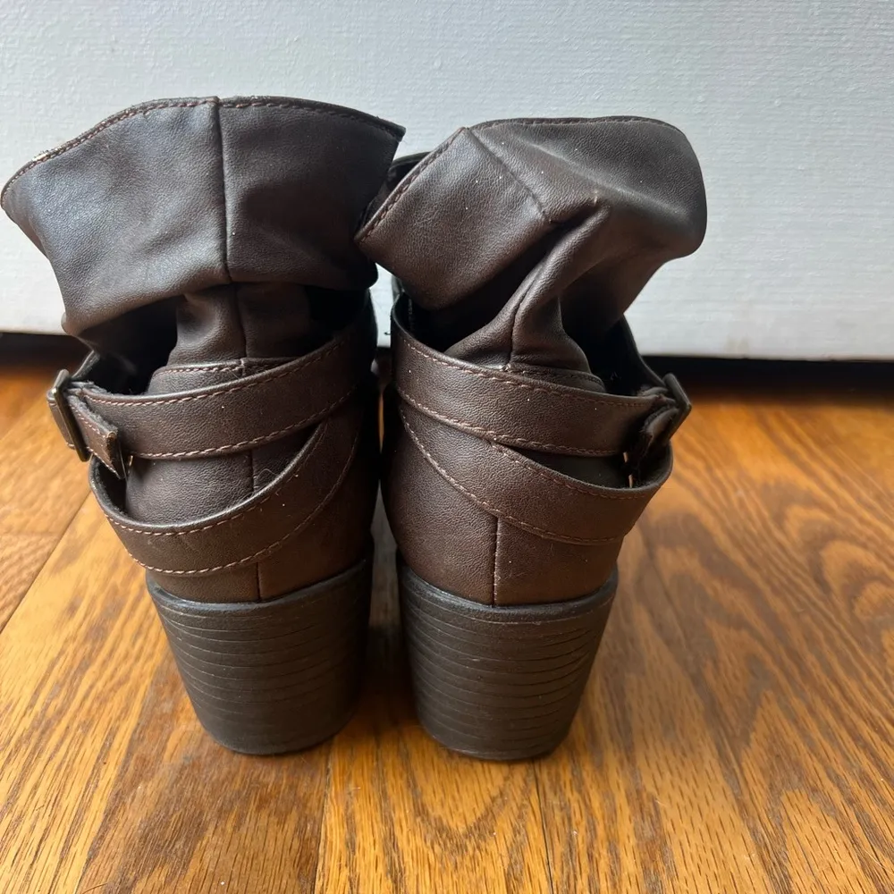 American Eagle Heel Booties Size 8.5 - Image 5
