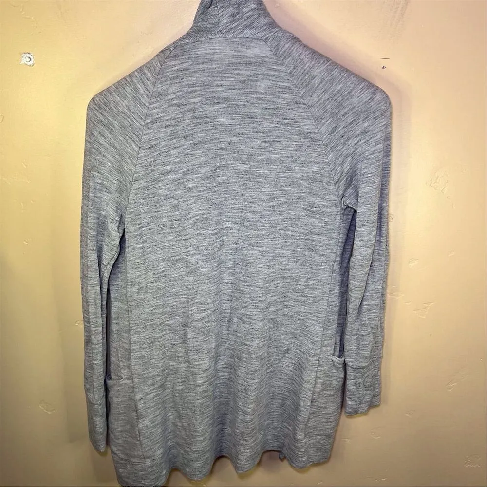 Athleta Studio Wrap‎ Women's Size XS Gray Sweater Cowl Neck Thumbholes Oversized - Image 11
