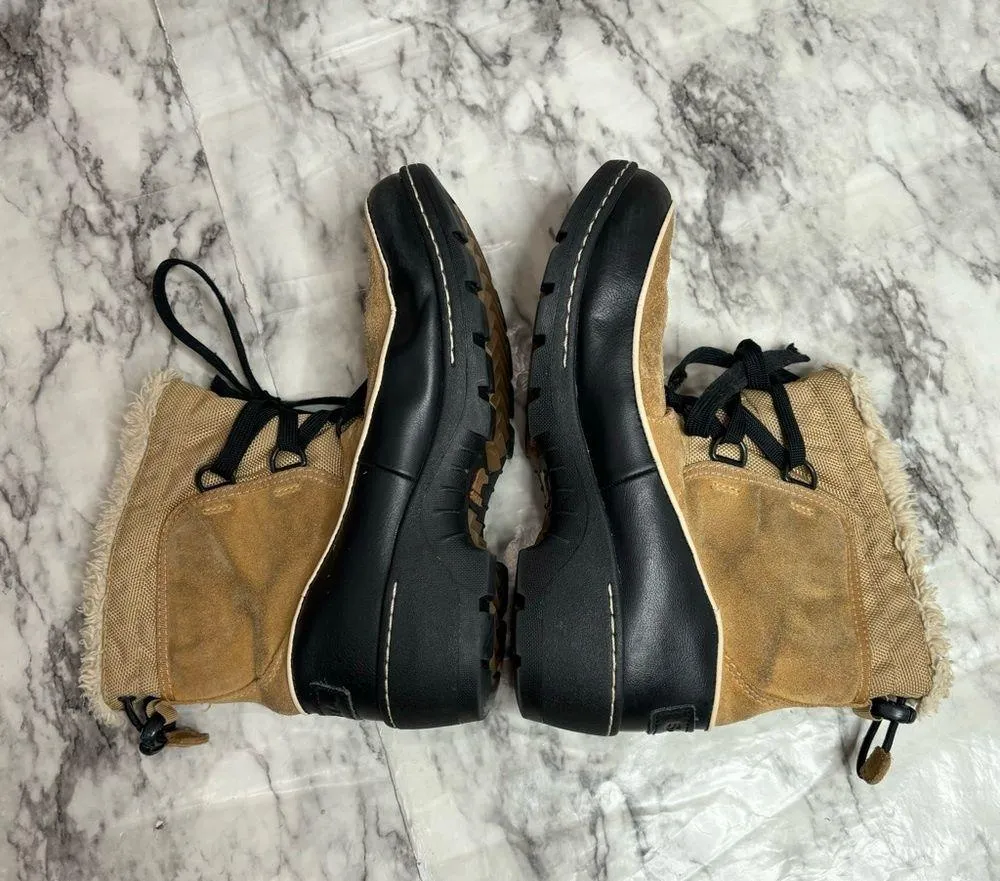 Sorel Tivoli III snow Boots tan brown winter size 4 - Image 5