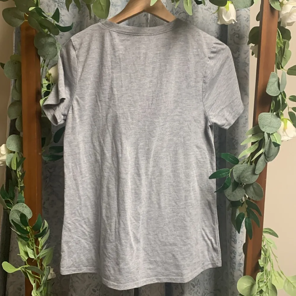 Disney Minnie Mouse Gray T Shirt Sketch Tee Top Size Medium - Image 5