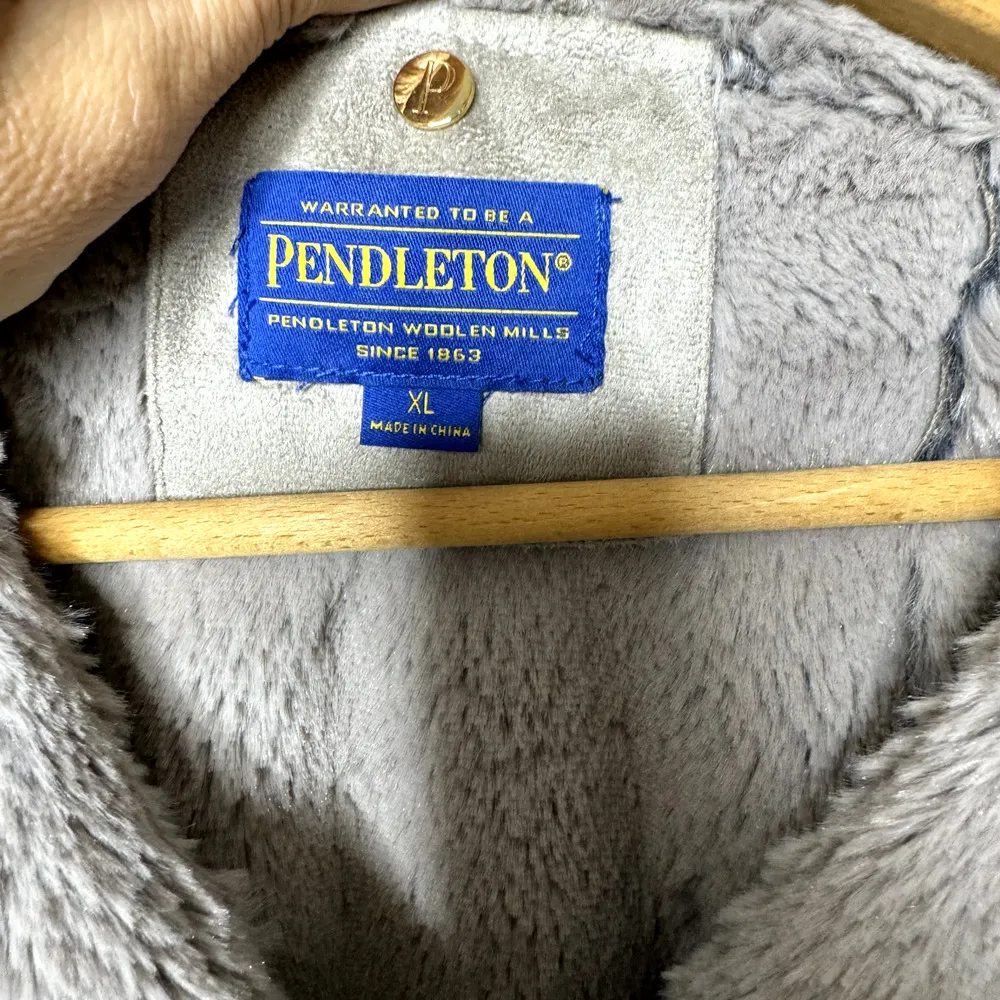 NEW Pendleton Diana Faux Shearling Gray Coat Mid Length Warm Womens XL - Image 6
