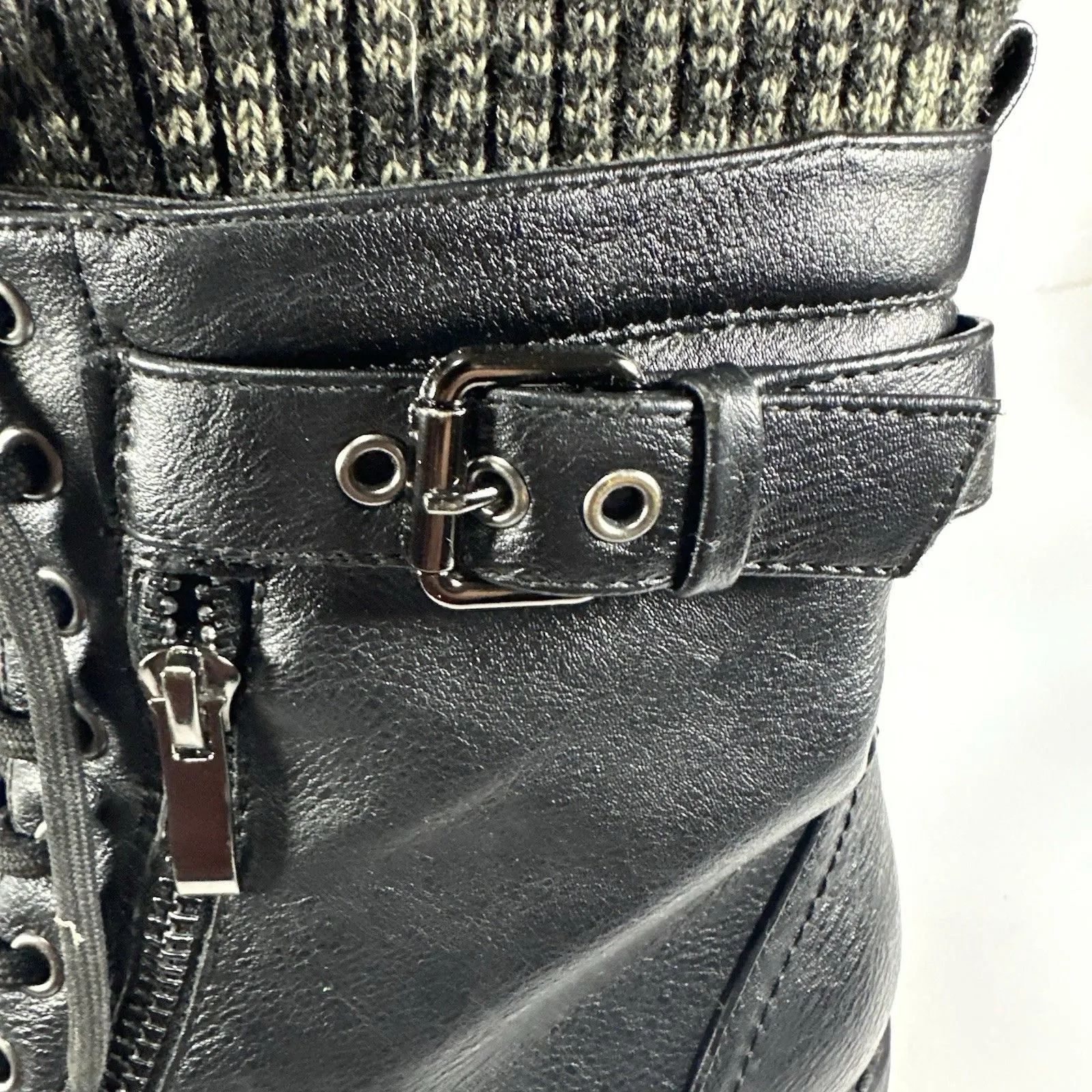 Amazon Essentials Women’s Combat Boots Black Lace Up Ankle Knit Cuff Size 5 - Image 5