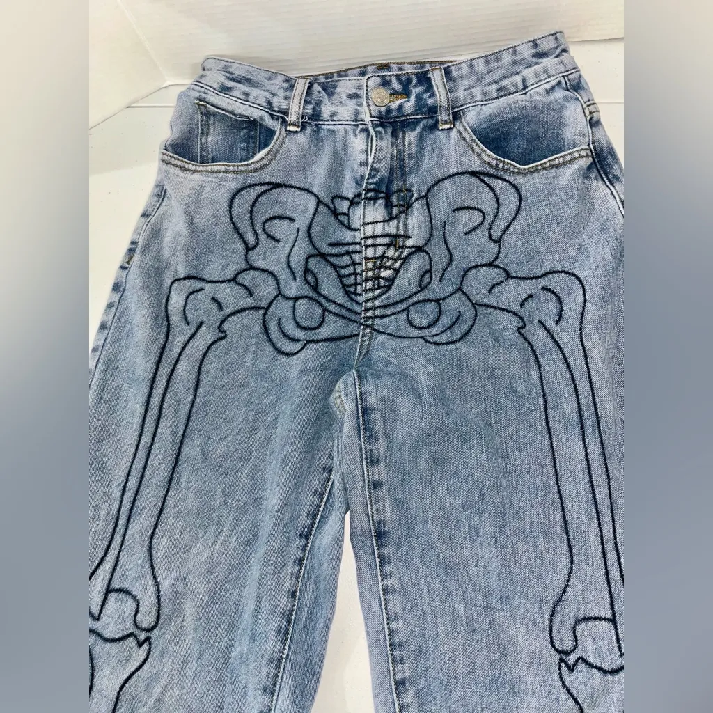 HOST PICK - Romwe Skeleton Graphic Denim Jeans - Image 4
