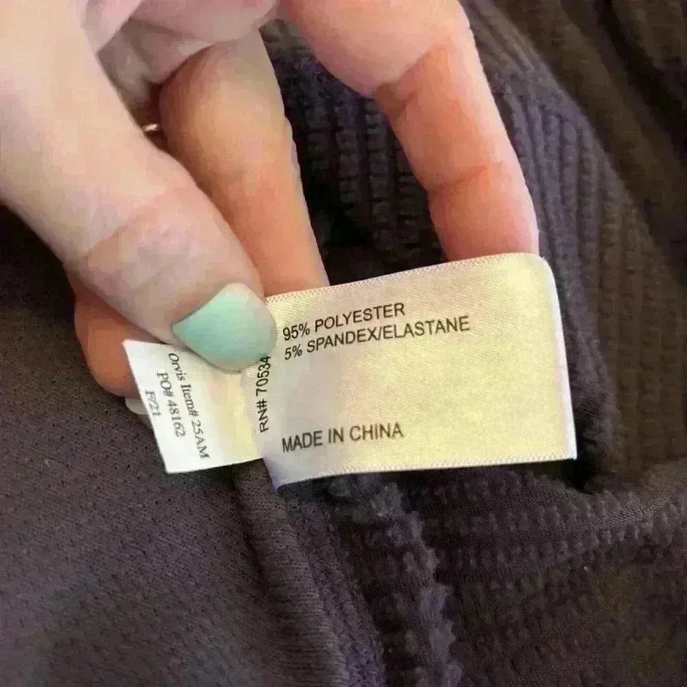 Orvis Women's Long Sleeve 1/4 Zip Pullover, Size Large Purple - Image 13