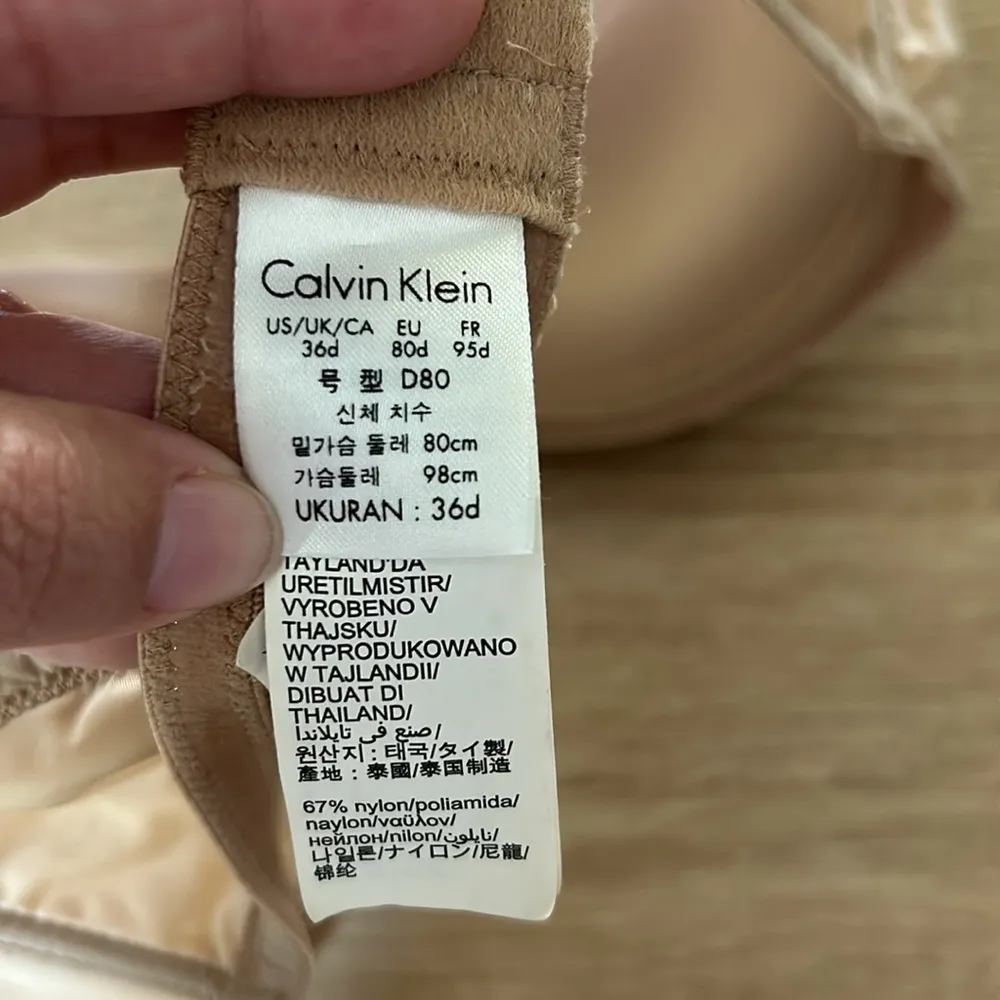 Calvin Klein push up strapless bra - Image 4