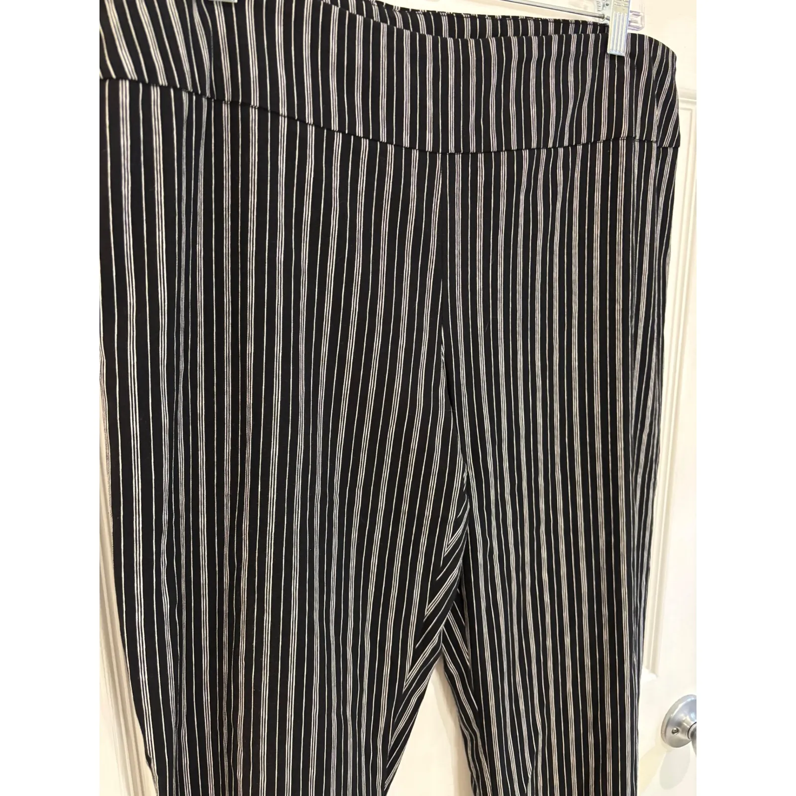 New Directions Black & White Striped Pull On Pants Size 16 Career Casual - Image 2