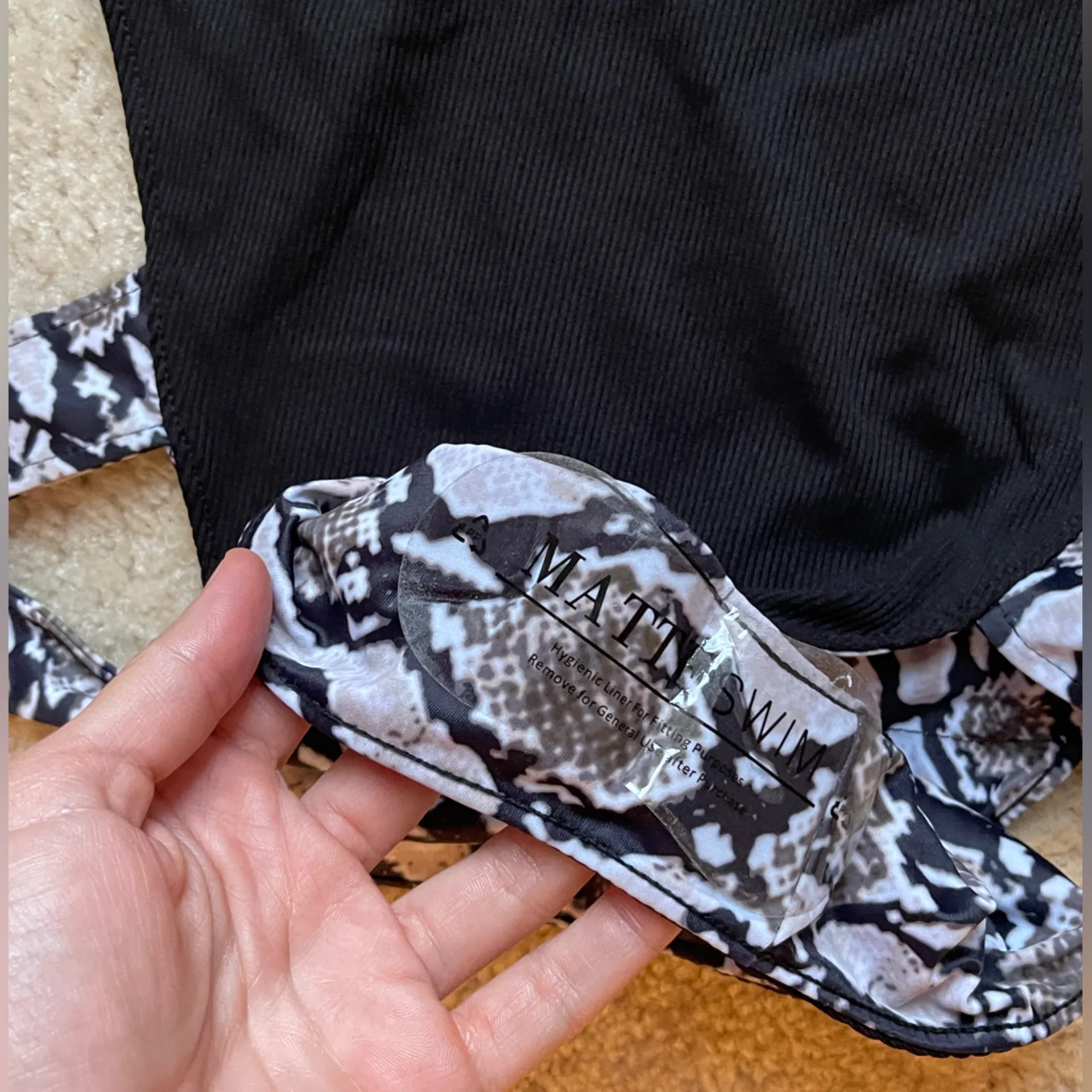 Black and Snake Print High Cut Peekaboo One Piece Swimsuit - Image 3