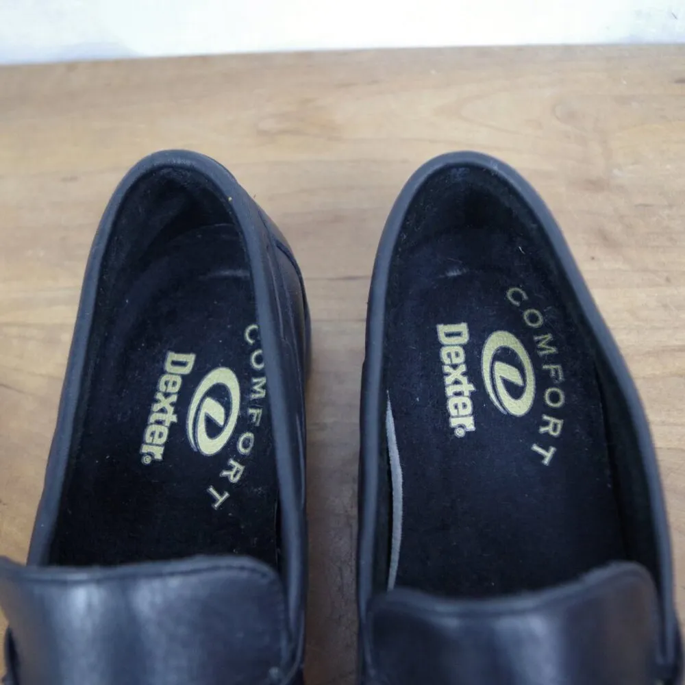 Ladies' Black Leather Moccasin Flats Size 6 - Image 2