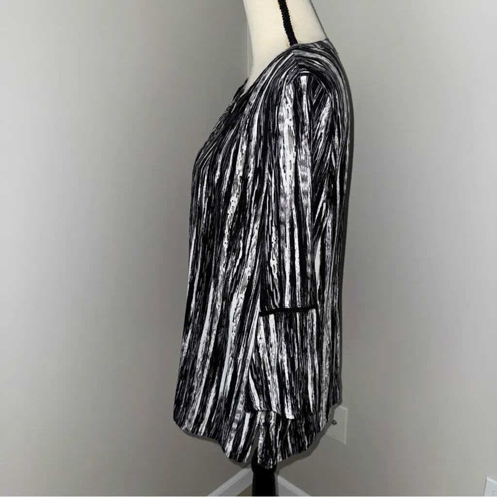 Gloria Vanderbilt Elegant Monochrome Women's Blouse black & White size large - Image 2