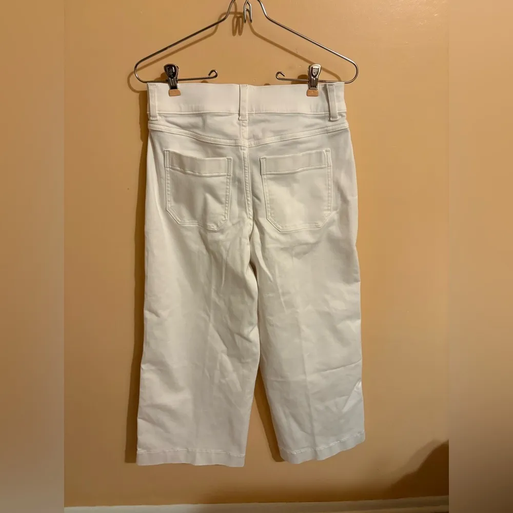 NWT  Cropped Wide Leg Jeans in White - Image 7