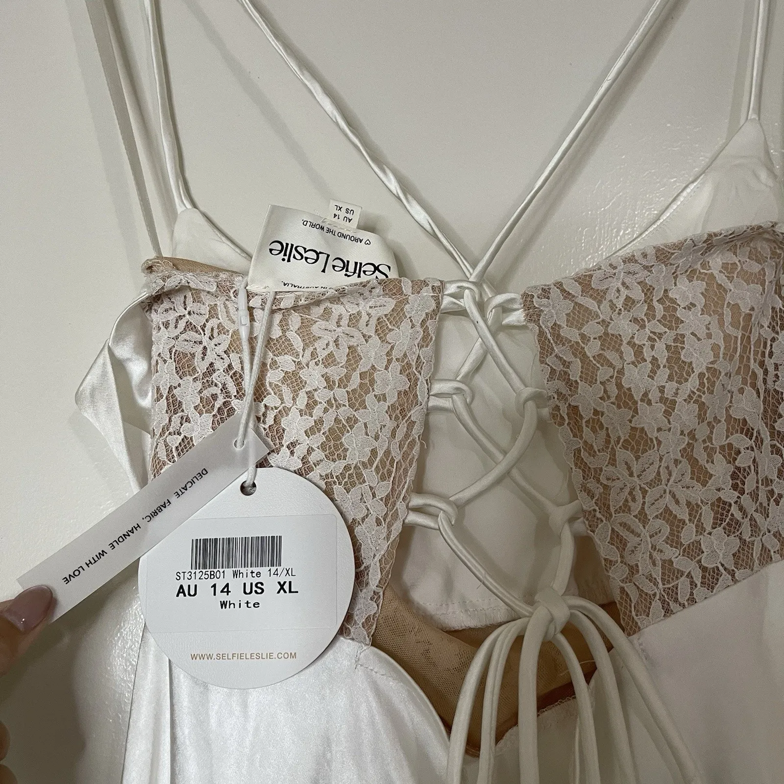 NEW! Selfie Leslie Golden Era Satin Lace Cowl Neck Midi White Dress XL st3125b01 - Image 9