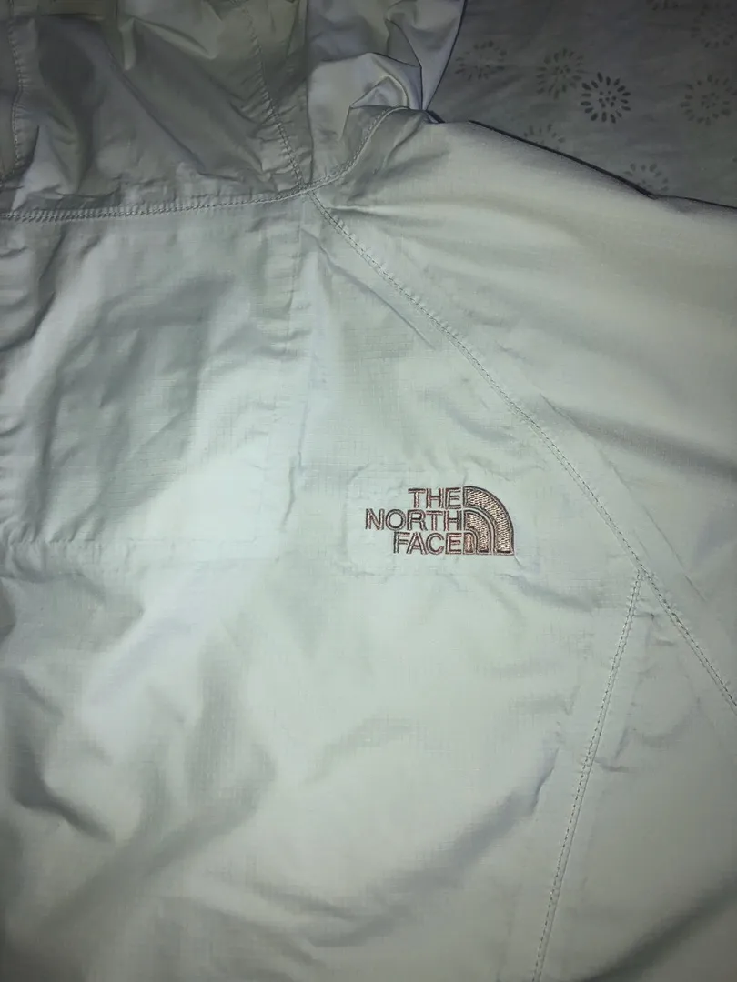 The North Face White Windbreaker - Image 5