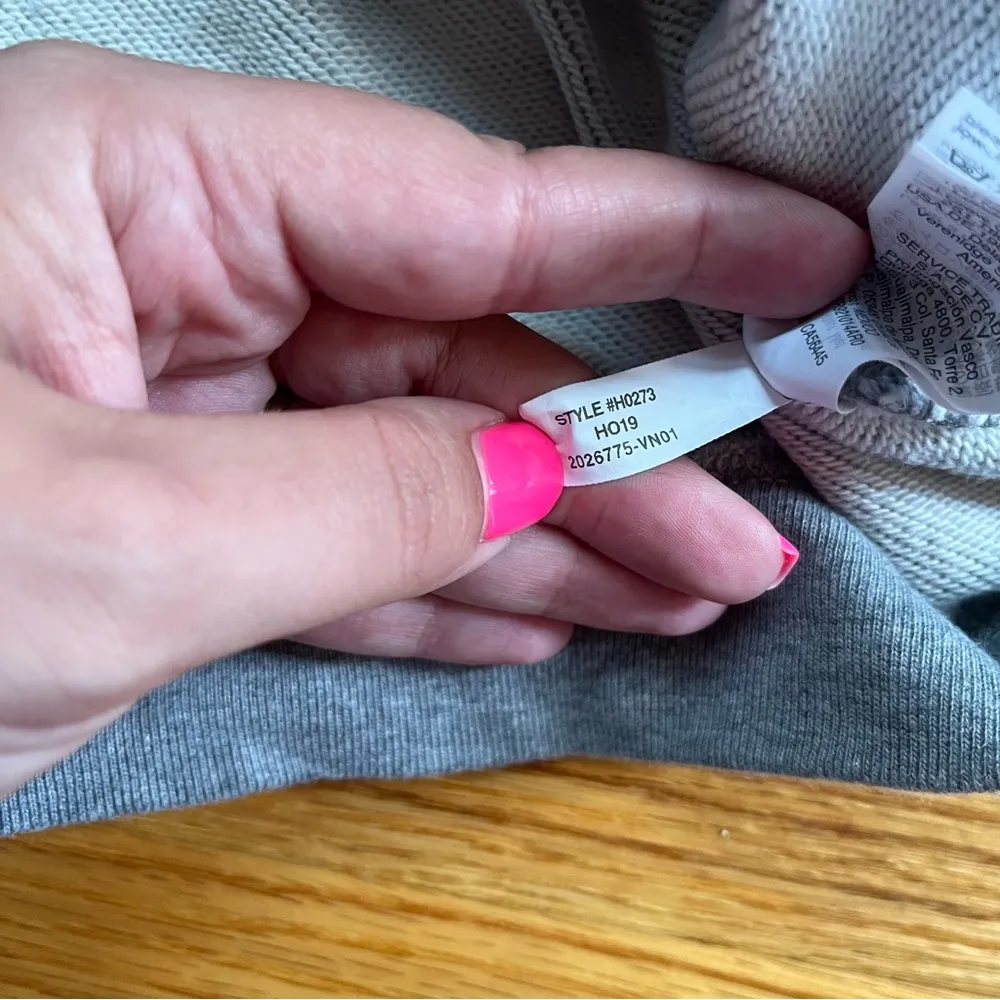 J. Crew factory gray sweatshirt with red plaid details size small - Image 3