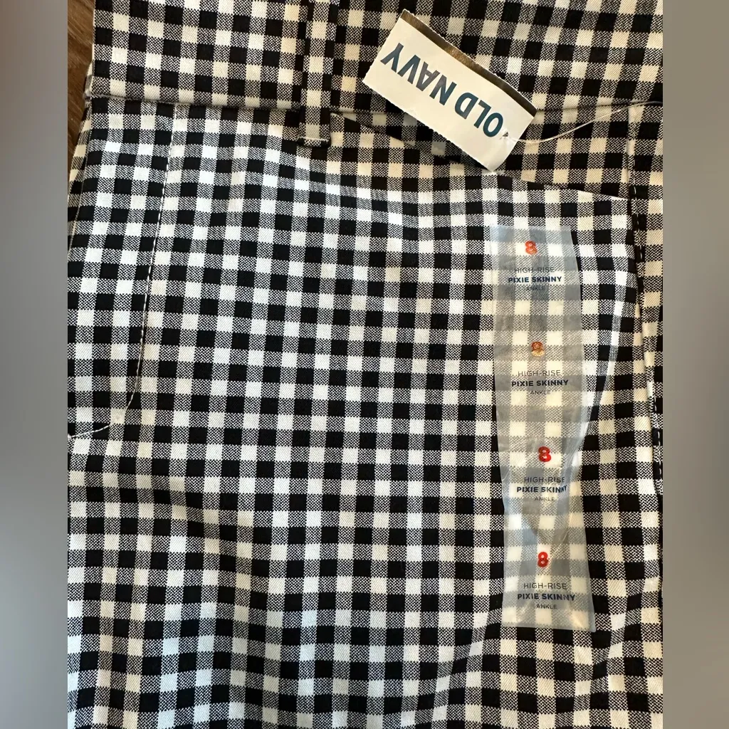 Old Navy - High Rise Pixie Skinny - Image 3