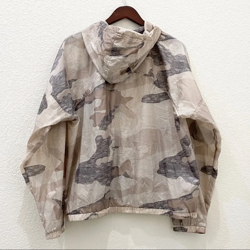 Joy Lab Beige Camo Wind Breaker Light  Jacket - Image 4