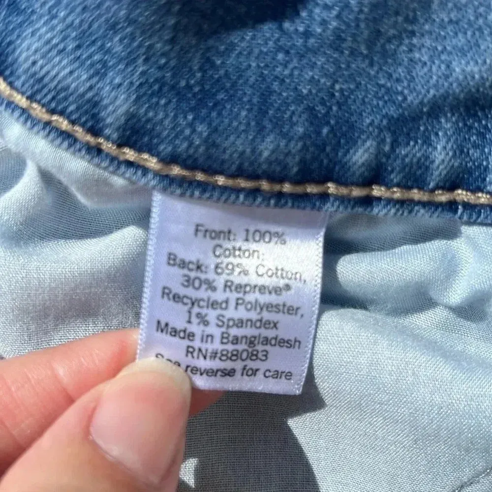 High rise super distressed Mom Jeans juniors size 1 pockets belt loops - Image 6