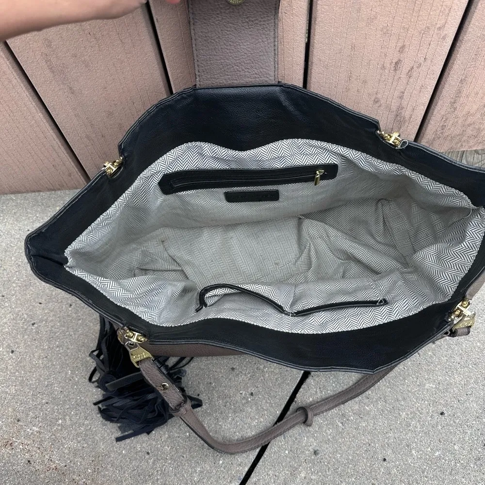 Steve Madden hand bag - Image 2