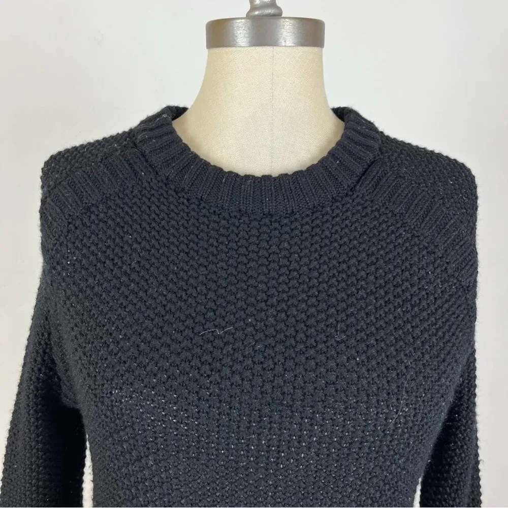 Lululemon  Black Knit Sweater - Image 3