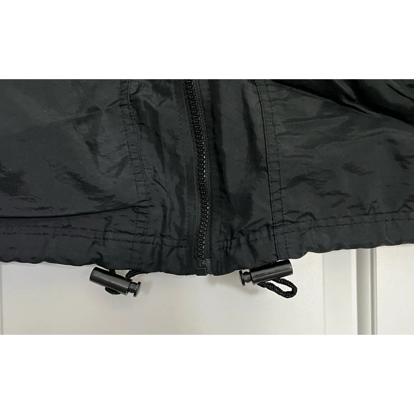 Catalina Women’s Black‎ Lined Full Zip Lightweight Jacket Small - Image 4