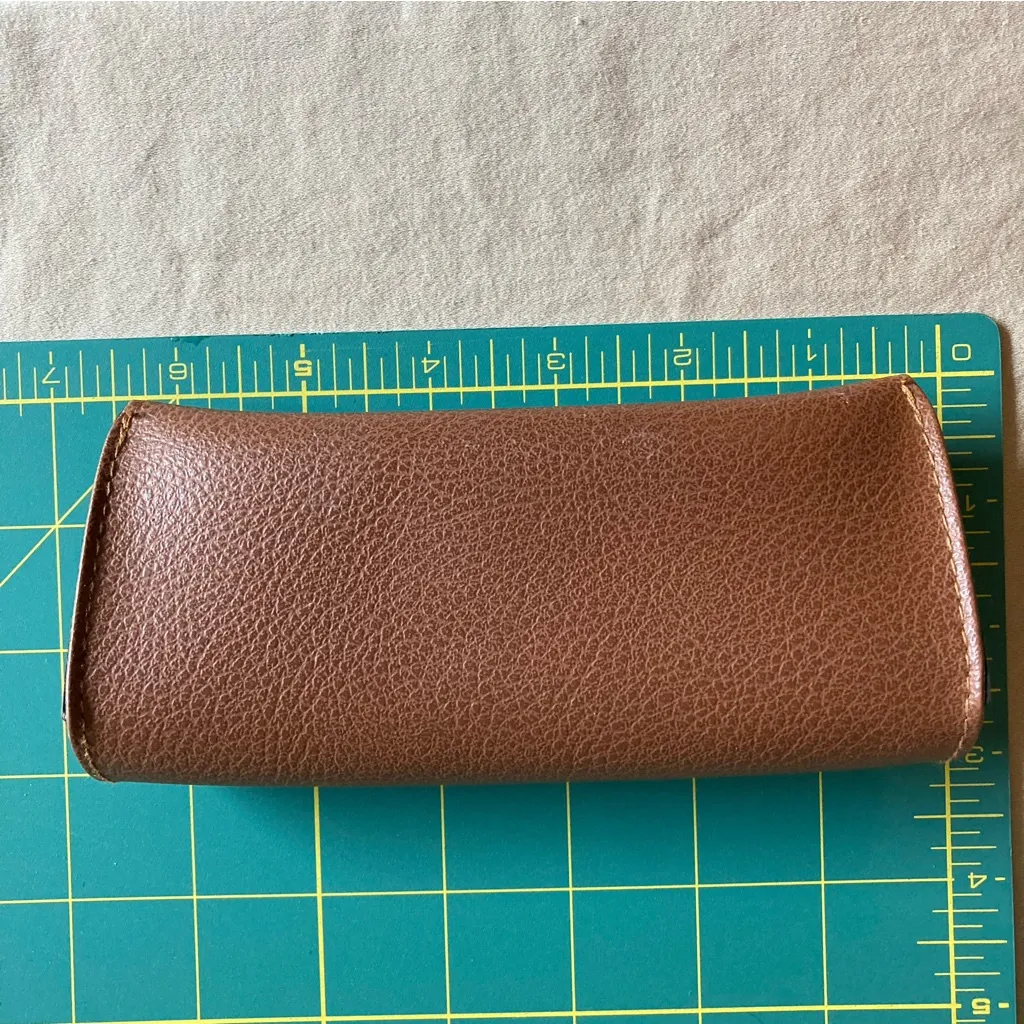 Ray-Ban Brown Soft Leather Pouch Case for Glasses with Snap Closure - Image 3