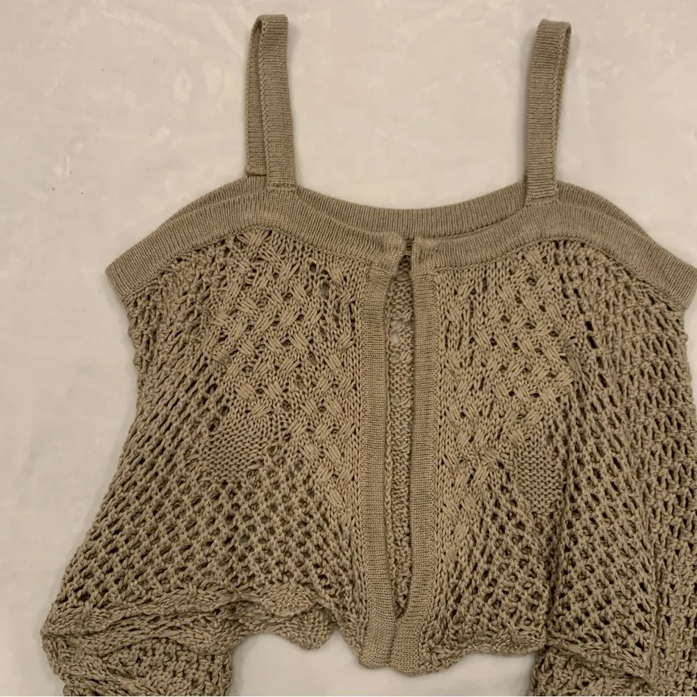 COPY - TAYLOR & SAGE Juniors' Cold Shoulder Tan Crochet Top Size Small - Image 11