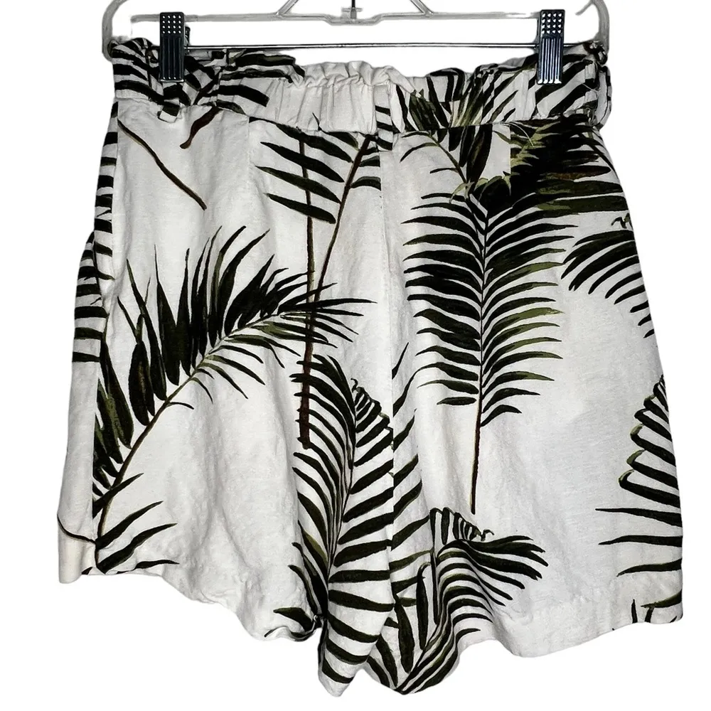 H&M Line Blend‎ Shorts with Belt - Image 3