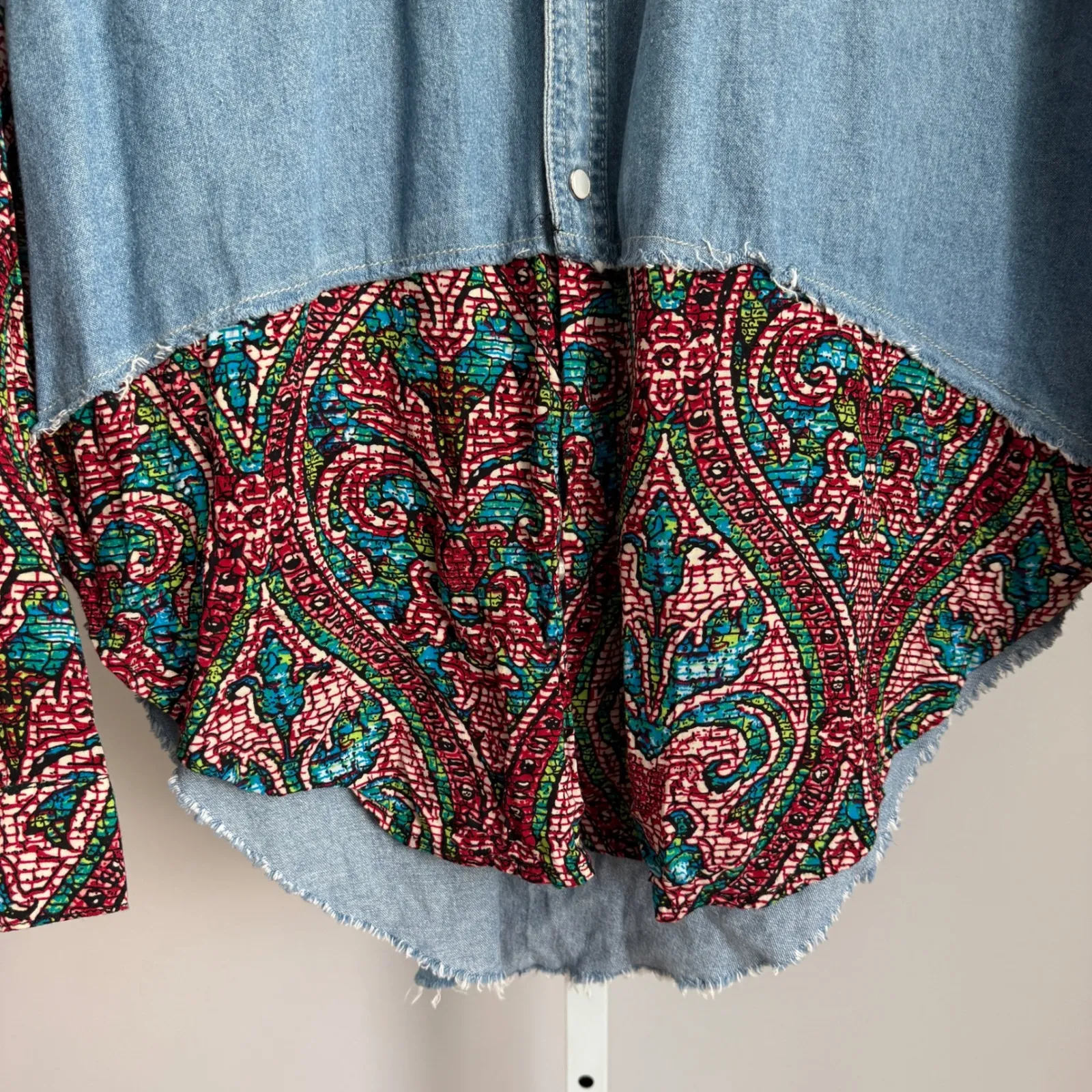 Run Cinta Run Denim Shirt Paisley Patchwork Western Button Up Top M Blue Size M - Image 3