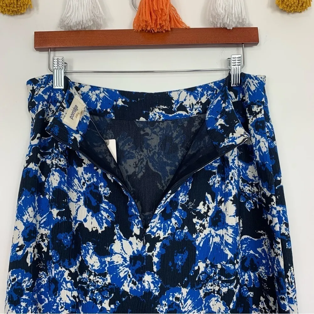 NWT  Porridge Catie Blue Floral Print Mini Skirt Size Medium - Image 10