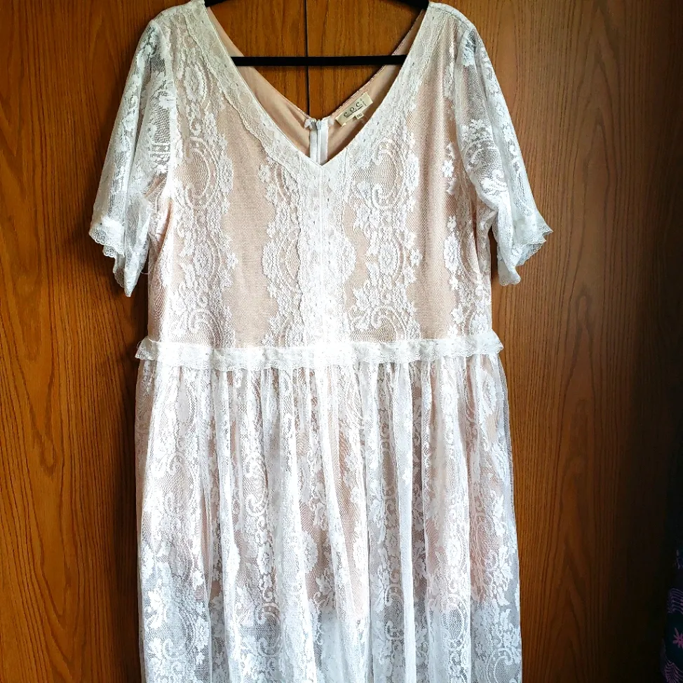 NEW C.O.C NWT Womens Plus 2X Cream Nude Lace Midi Beach Sexy Wedding‎ Dress White - Image 3