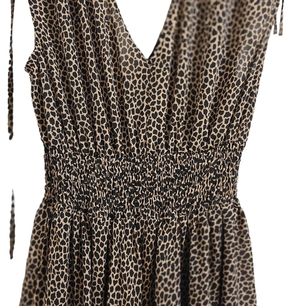 Banana Republic Women's Midi Dress animal print size 0 - Image 3