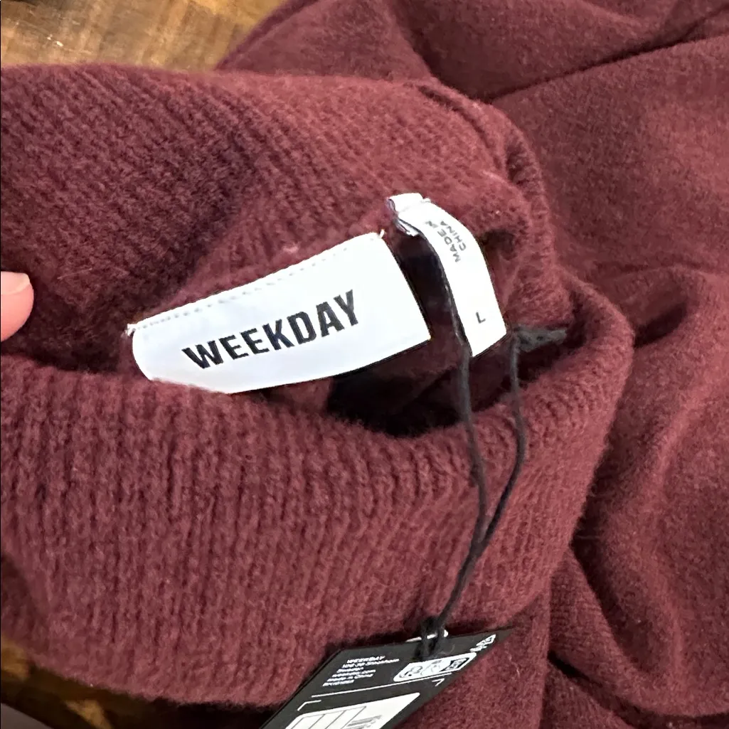 Weekday Deep Burgundy Turtleneck Tunic Sweater - Image 5